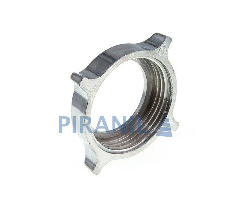 Гайка зажимна м'ясорубки Braun - BR67000903